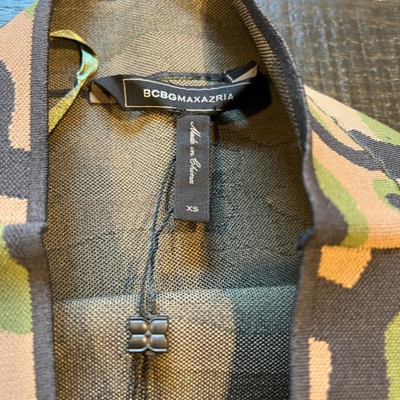 BCBG Camo Skirt - Picture 4 of 7